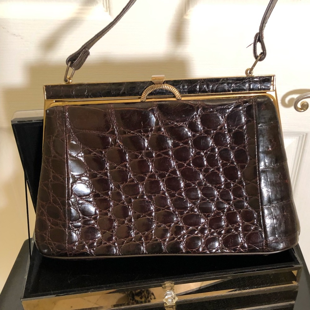 💥Clearance💥Authentic Vintage Alligator Handbag